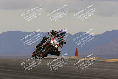 media/Jan-15-2023-SoCal Trackdays (Sun) [[c1237a034a]]/Turn 9 (2pm)/